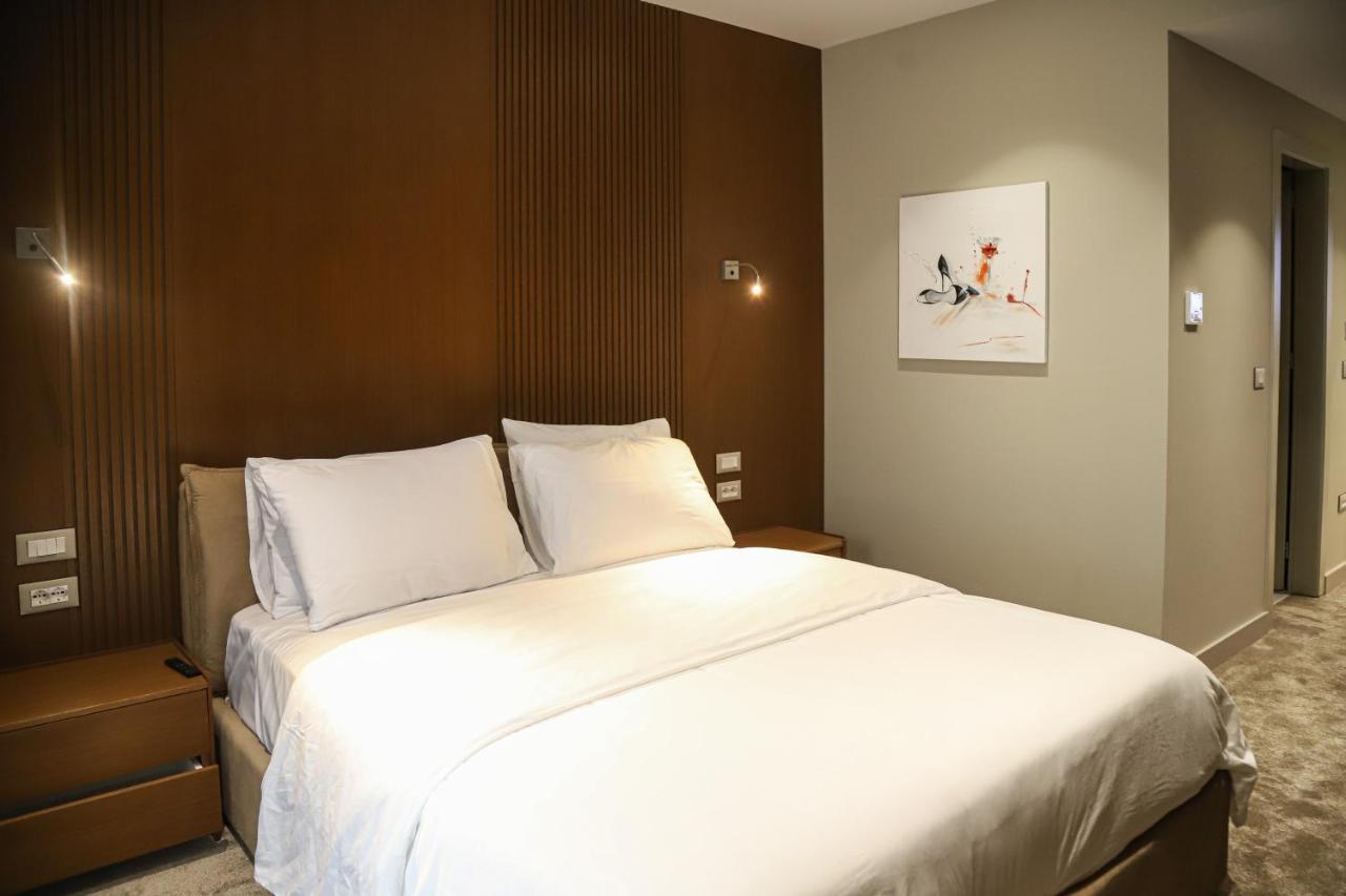 Urbanin Apartment & Hotel Tirana Exterior foto